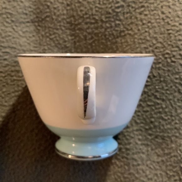 Lifetime China Co Semi-Vitreous 3 piece set. Turquoise. See pictures for sizes - Picture 9 of 14